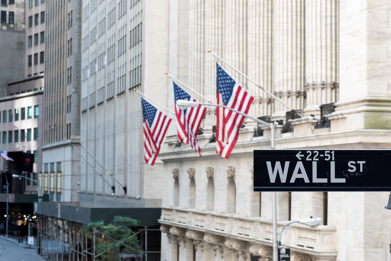 obavy z hrbolateho pristatia ekonomik bankovy stres podkopali sentiment wall street | WebJET CMS